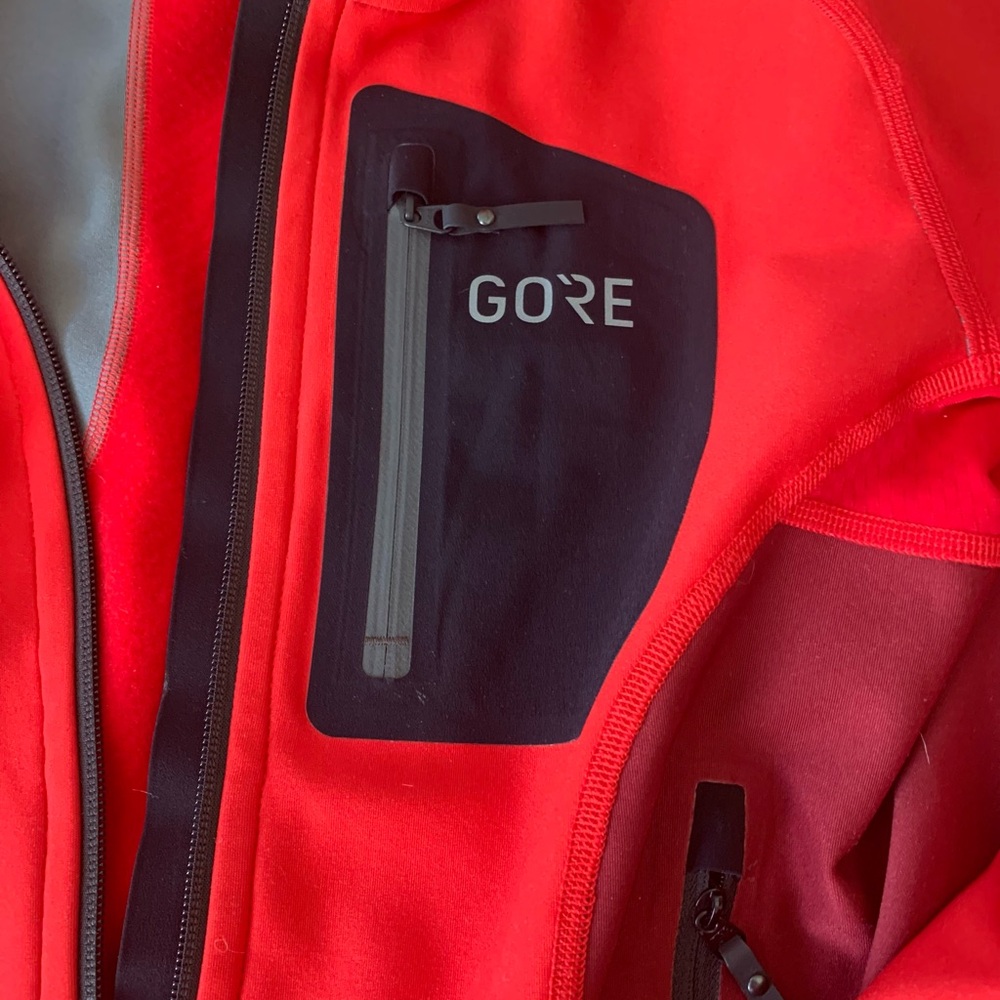 GORE X7 Partial GORE-TEX INFINIUM Jacket - Picture 2 of 4